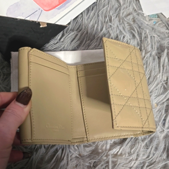 Christian Dior Lady Dior Tan Leather Cannage Tri-fold Wallet (DUSTY)(NWOT)(NEW) - Picture 6 of 10